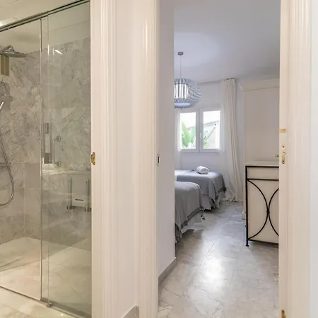 Apartment Whispering Palms Marbella